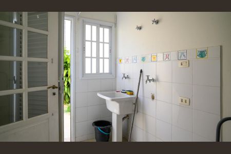 Casa à venda com 300m², 4 quartos e 3 vagasÁrea de Serviço