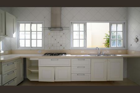 Casa à venda com 300m², 4 quartos e 3 vagasCozinha