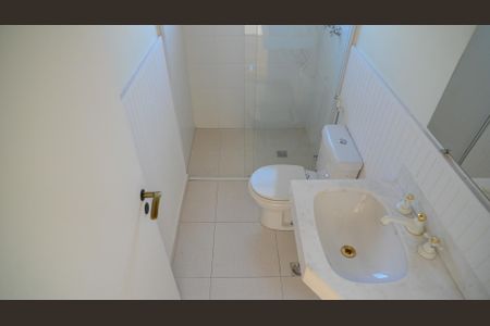 Casa à venda com 300m², 4 quartos e 3 vagasBanheiro Suite 4