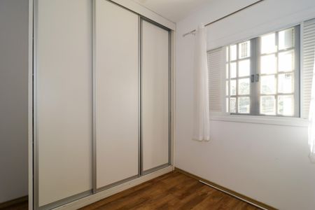 Casa à venda com 181m², 3 quartos e 4 vagasSuíte 2