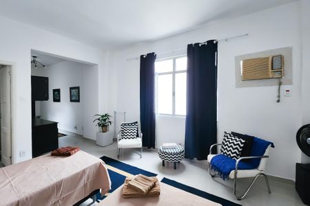 Studio  de kitnet/studio para alugar com 1 quarto, 40m² em Centro, Rio de Janeiro
