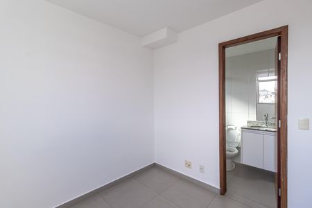 Apartamento para alugar com 112m², 3 quartos e 2 vagas Apartamento para alugar com 112m², 3 quartos e 2 vagasQuarto 3