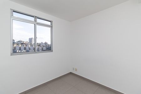 Apartamento para alugar com 112m², 3 quartos e 2 vagas Apartamento para alugar com 112m², 3 quartos e 2 vagasQuarto 3