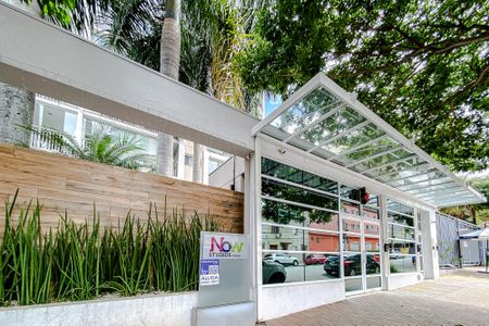 Apartamento à venda com 49m², 1 quarto e 1 vaga Apartamento à venda com 49m², 1 quarto e 1 vagaFachada