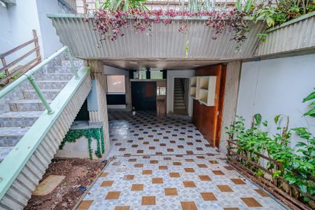 Casa para alugar com 250m², 4 quartos e 3 vagas Casa para alugar com 250m², 4 quartos e 3 vagasGaragem