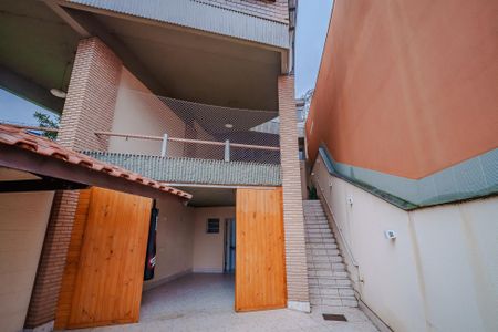 Casa para alugar com 250m², 4 quartos e 3 vagas Casa para alugar com 250m², 4 quartos e 3 vagasQuintal