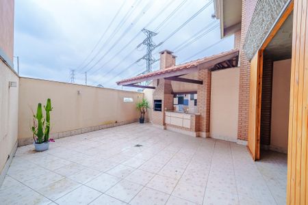 Casa para alugar com 250m², 4 quartos e 3 vagas Casa para alugar com 250m², 4 quartos e 3 vagasÁrea Externa