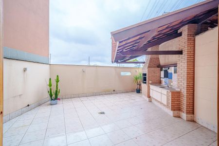 Casa para alugar com 250m², 4 quartos e 3 vagas Casa para alugar com 250m², 4 quartos e 3 vagasÁrea Externa