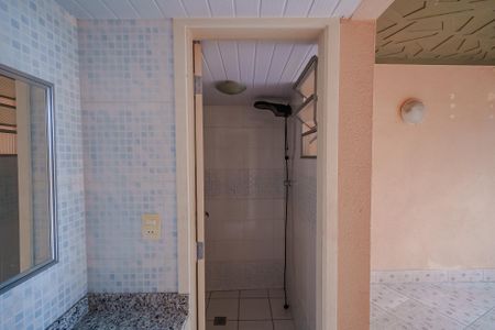 Casa para alugar com 250m², 4 quartos e 3 vagas Casa para alugar com 250m², 4 quartos e 3 vagasBanheiro 4