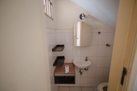 Casa para alugar com 250m², 4 quartos e 3 vagas Casa para alugar com 250m², 4 quartos e 3 vagasBanheiro 3
