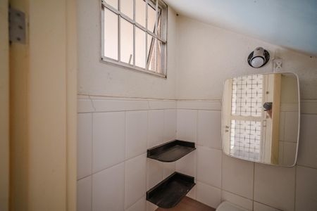 Casa para alugar com 250m², 4 quartos e 3 vagas Casa para alugar com 250m², 4 quartos e 3 vagasBanheiro 3