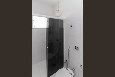 Casa para alugar com 132m², 2 quartos e 2 vagas Casa para alugar com 132m², 2 quartos e 2 vagasBanheiro Social