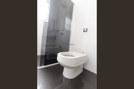 Casa para alugar com 132m², 2 quartos e 2 vagas Casa para alugar com 132m², 2 quartos e 2 vagasBanheiro da Suíte