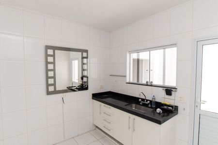 Casa para alugar com 132m², 2 quartos e 2 vagas Casa para alugar com 132m², 2 quartos e 2 vagasCozinha 2