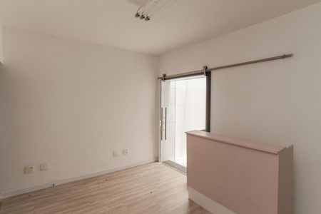 Casa para alugar com 132m², 2 quartos e 2 vagas Casa para alugar com 132m², 2 quartos e 2 vagasCozinha 1