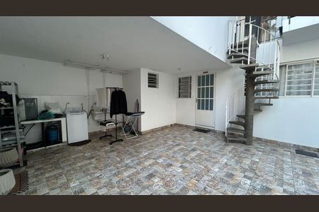 Casa para alugar com 40m², 1 quarto e sem vaga Casa para alugar com 40m², 1 quarto e sem vagaÁrea de Serviço Coletiva