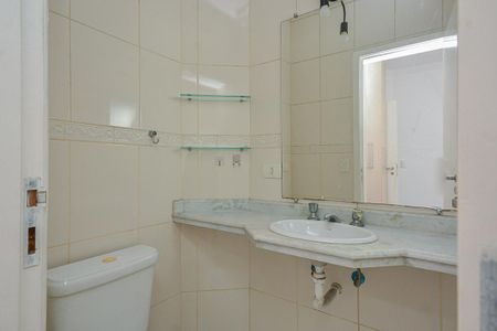 Casa à venda com 210m², 3 quartos e 4 vagas Casa à venda com 210m², 3 quartos e 4 vagasBanheiro 2