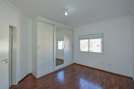 Casa à venda com 210m², 3 quartos e 4 vagas Casa à venda com 210m², 3 quartos e 4 vagasSuíte 1