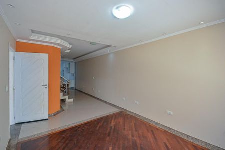 Casa à venda com 210m², 3 quartos e 4 vagas Casa à venda com 210m², 3 quartos e 4 vagasSala