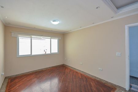 Casa à venda com 210m², 3 quartos e 4 vagas Casa à venda com 210m², 3 quartos e 4 vagasSala