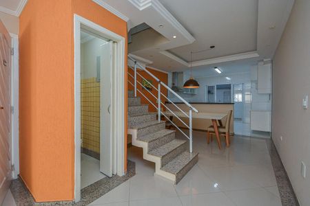 Casa à venda com 210m², 3 quartos e 4 vagas Casa à venda com 210m², 3 quartos e 4 vagasSala de Jantar
