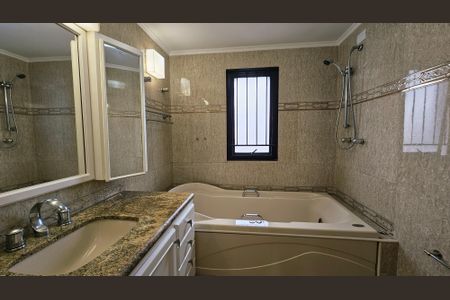 Apartamento para alugar com 274m², 3 quartos e 3 vagas Apartamento para alugar com 274m², 3 quartos e 3 vagasBanheiro da Suíte 3