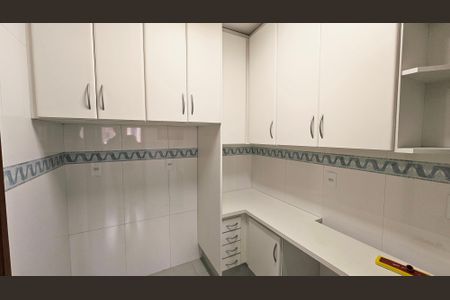Apartamento para alugar com 274m², 3 quartos e 3 vagas Apartamento para alugar com 274m², 3 quartos e 3 vagasÁrea de Serviço