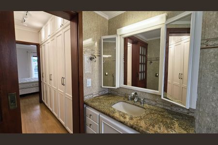 Apartamento para alugar com 274m², 3 quartos e 3 vagas Apartamento para alugar com 274m², 3 quartos e 3 vagasBanheiro da Suíte 3