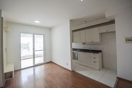 Sala de apartamento para alugar com 2 quartos, 70m² em Rudge Ramos, São Bernardo do Campo