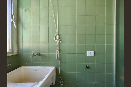 Apartamento à venda com 65m², 2 quartos e 1 vaga Apartamento à venda com 65m², 2 quartos e 1 vagaÁrea de Serviço
