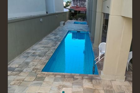 Apartamento à venda com 65m², 2 quartos e 1 vaga Apartamento à venda com 65m², 2 quartos e 1 vagaÁrea comum - Piscina