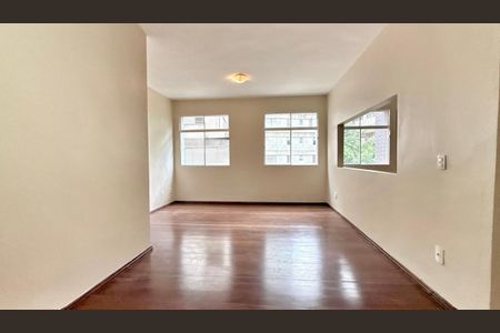 Apartamento à venda com 3 quartos, 179m² em Sion, Belo Horizonte