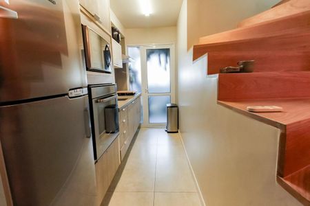 Apartamento para alugar com 125m², 2 quartos e 2 vagasCozinha - Armários