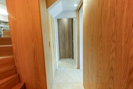 Apartamento para alugar com 125m², 2 quartos e 2 vagasArmários corredor