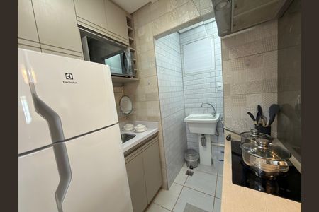 Apartamento para alugar com 33m², 1 quarto e 1 vaga Apartamento para alugar com 33m², 1 quarto e 1 vagaCozinha e lavanderia