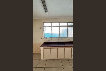 Casa à venda com 300m², 3 quartos e 3 vagas Casa à venda com 300m², 3 quartos e 3 vagasCozinha