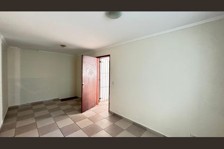 Casa à venda com 300m², 3 quartos e 3 vagas Casa à venda com 300m², 3 quartos e 3 vagasQuarto 3