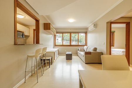 Sala de apartamento para alugar com 2 quartos, 80m² em Bela Vista, Porto Alegre