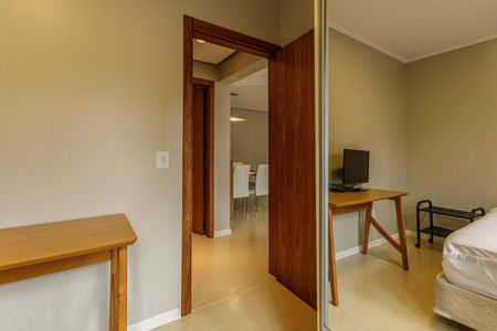 Apartamento para alugar com 80m², 2 quartos e 2 vagasQuarto 