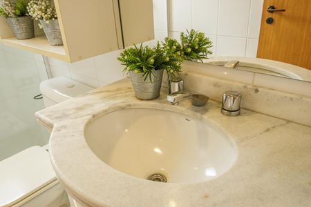 Apartamento para alugar com 80m², 2 quartos e 2 vagasBanheiro da Suíte 