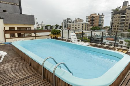 Apartamento para alugar com 80m², 2 quartos e 2 vagasÁrea comum - Piscina