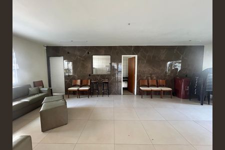 Área comum de apartamento para alugar com 2 quartos, 51m² em Del Castilho, Rio de Janeiro