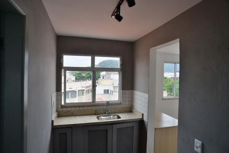 Apartamento à venda com 259m², 3 quartos e 2 vagasÁrea de Serviço