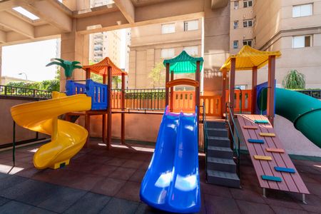 Apartamento para alugar com 76m², 2 quartos e 2 vagas