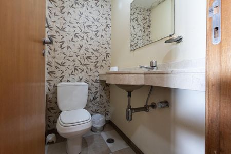 Apartamento à venda com 230m², 4 quartos e 4 vagas Apartamento à venda com 230m², 4 quartos e 4 vagasLavabo