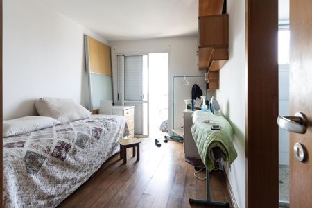 Apartamento à venda com 230m², 4 quartos e 4 vagas Apartamento à venda com 230m², 4 quartos e 4 vagasQuarto 4 - Suite