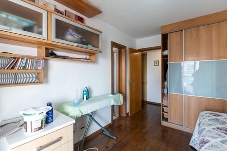 Apartamento à venda com 230m², 4 quartos e 4 vagas Apartamento à venda com 230m², 4 quartos e 4 vagasQuarto 4 - Suite