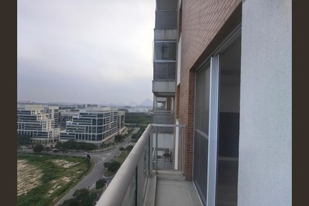 Apartamento à venda com 98m², 2 quartos e 2 vagas Apartamento à venda com 98m², 2 quartos e 2 vagasVaranda da Suíte 2