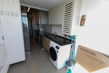 Apartamento para alugar com 70m², 2 quartos e 1 vaga Apartamento para alugar com 70m², 2 quartos e 1 vagaÁrea de serviço