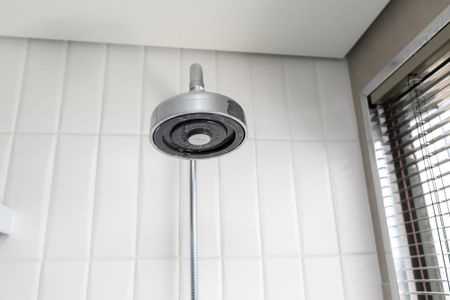 Apartamento para alugar com 70m², 2 quartos e 1 vaga Apartamento para alugar com 70m², 2 quartos e 1 vagaBanheiro da Suíte